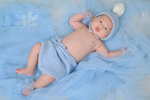 九江宝宝老喊肚子疼还发烧